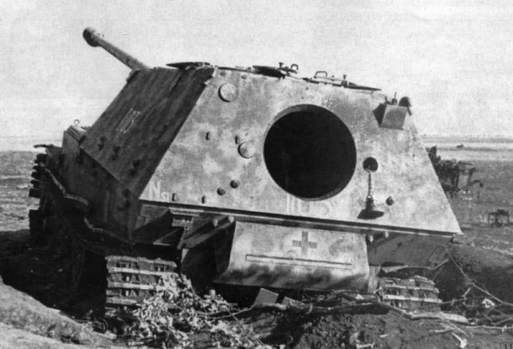Elefant Kursk 43.jpg