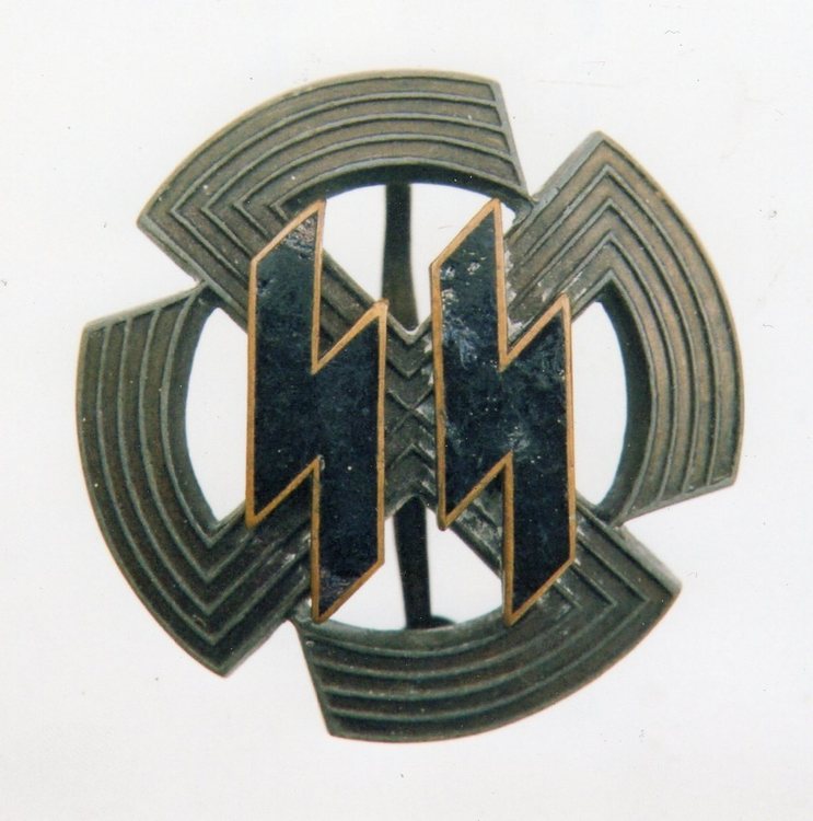 Germanic   Proficiency  Runes Badge – Bronze - Obverse - LR.jpg