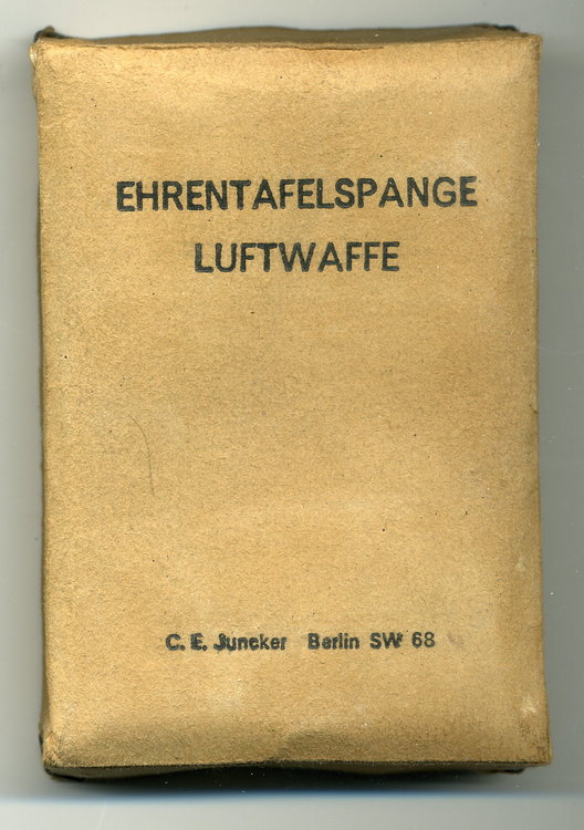 Roll of Honour Clasp - Luftwaffe - Outer card case.jpg