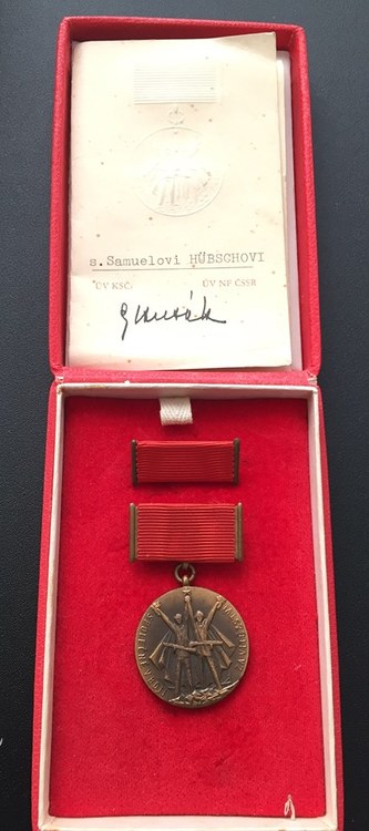 Revolution3.thumb.jpg.f2c6f3629c9d87c8d5