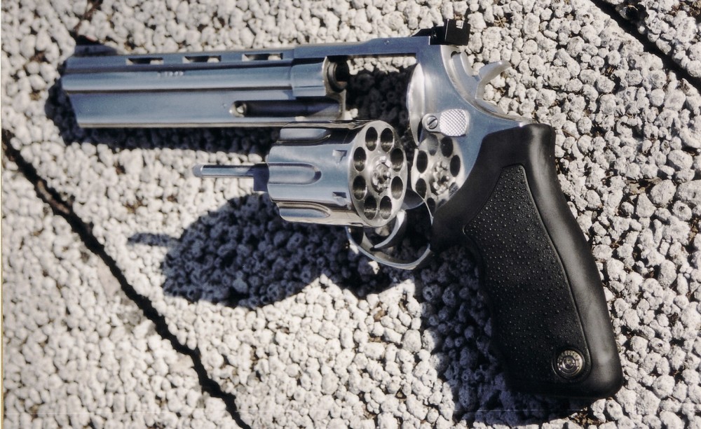 Taurus 357 magnum 8 shots drum (1) a.jpg