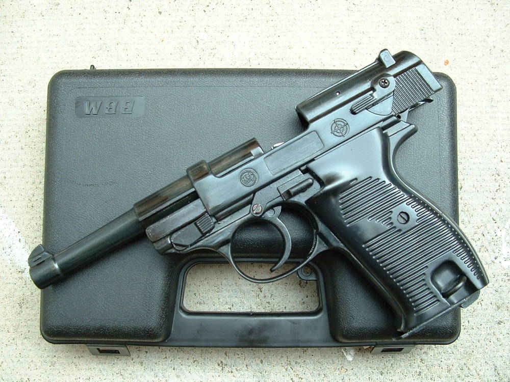 Walther P38 8mm PAK Bruni-webley.JPG
