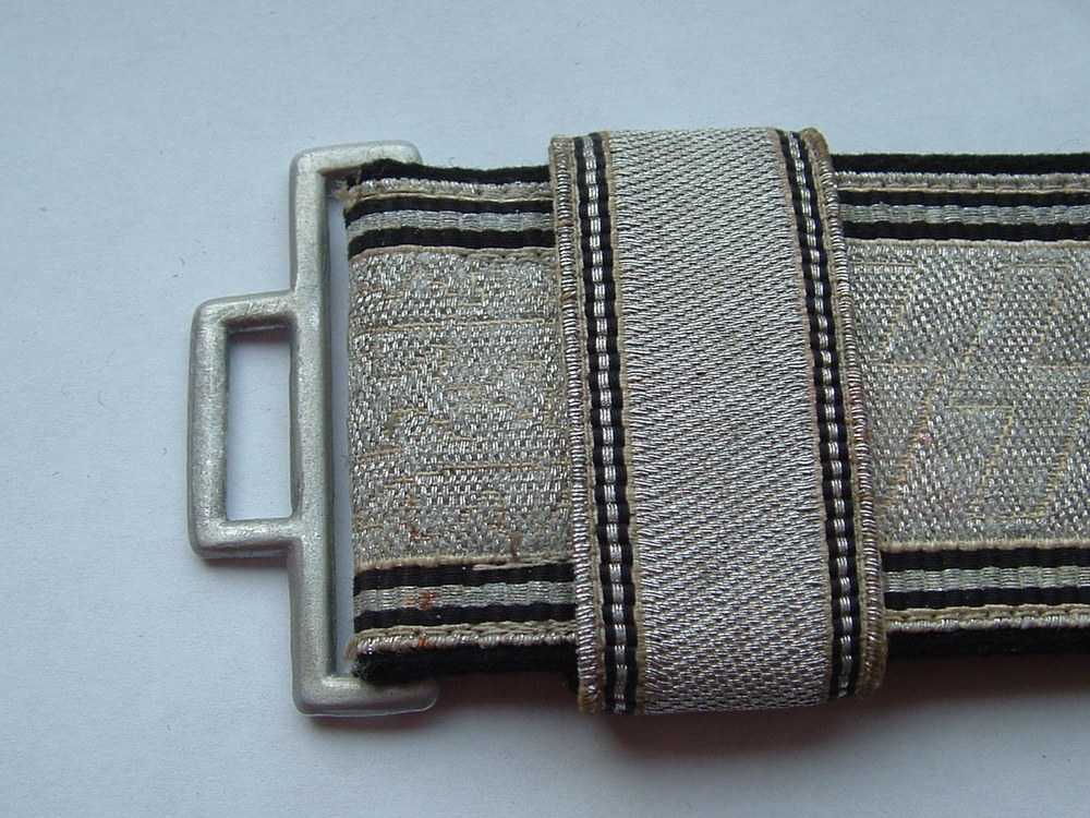 Overhoff & Cie SS Officer bukcle abd Brocade 36_38 (2).JPG