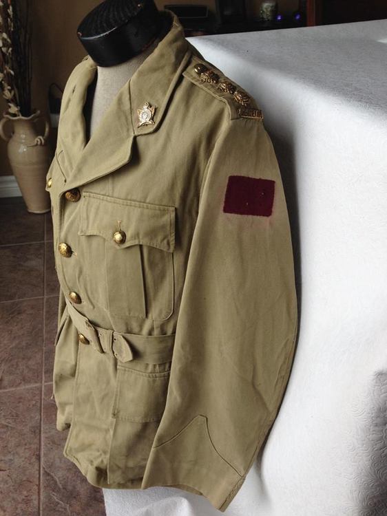 perth mac khaki D 3.jpg