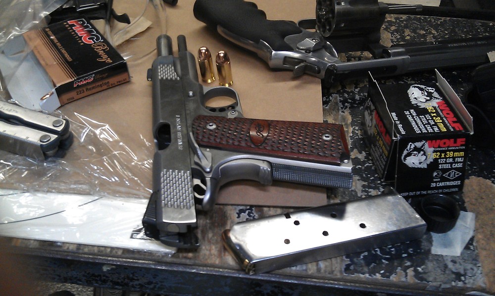 Kimber 45 cal.jpg
