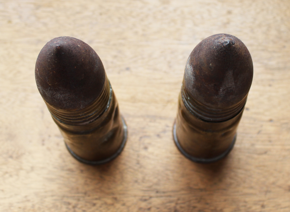 bullet5.jpg