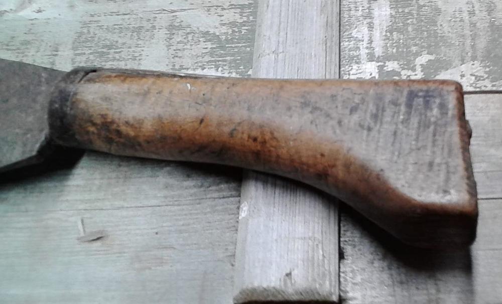 knif3.jpeg