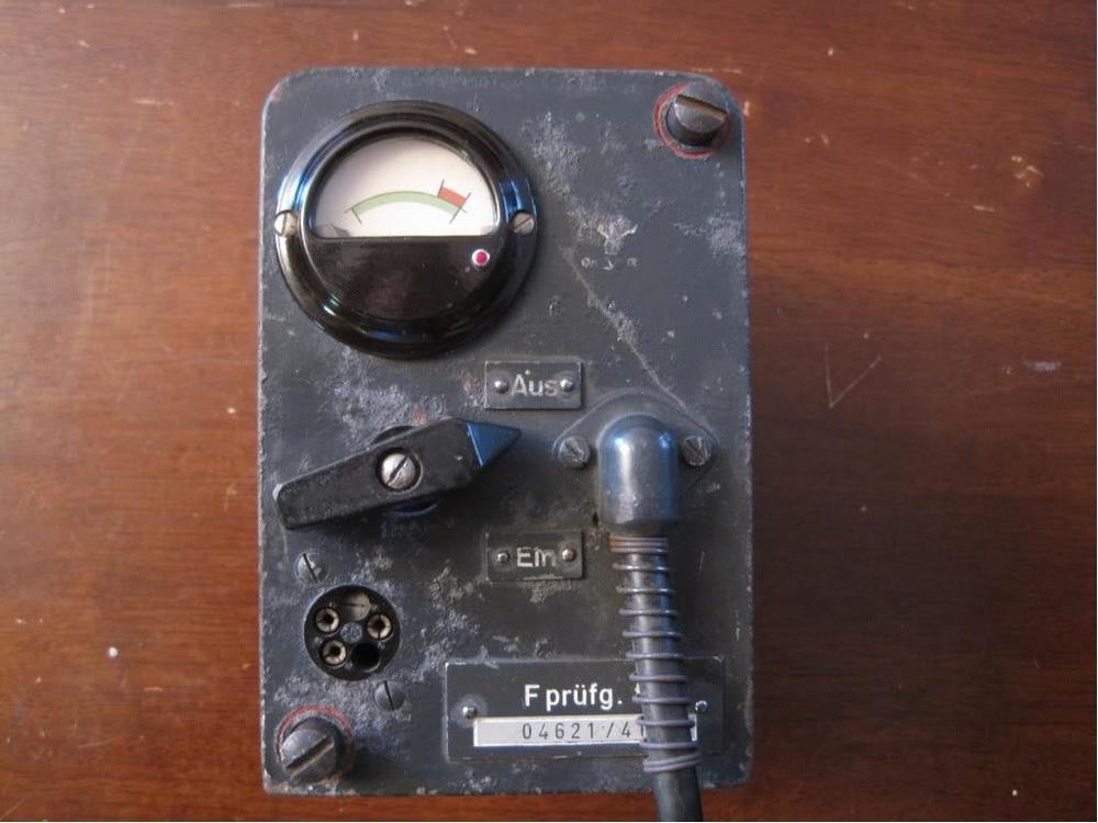 Frequenzprufgeratf012.thumb.jpg.4ce0e9ac793a1d386b4bdf569e5b69be.jpg