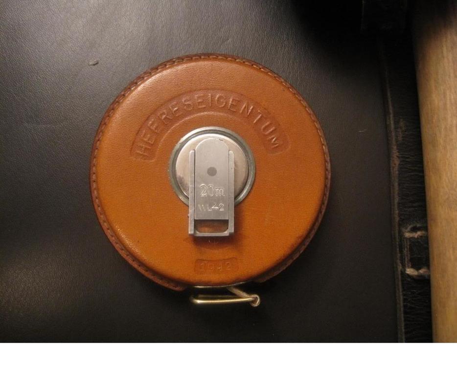 561949050_klauenbeil2.thumb.jpg.ba9dfb8974b083f2aa3deb45dbb46861.jpg