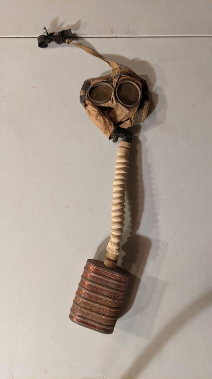 gasmask.jpg