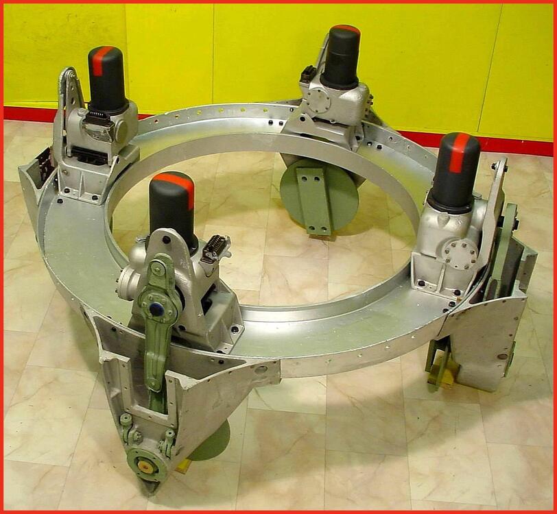 485341382_3.A4-V-thrust-ring-servos.thumb.jpg.9f25bc14ad9e01d99e1b5fe5f94e8eff.jpg