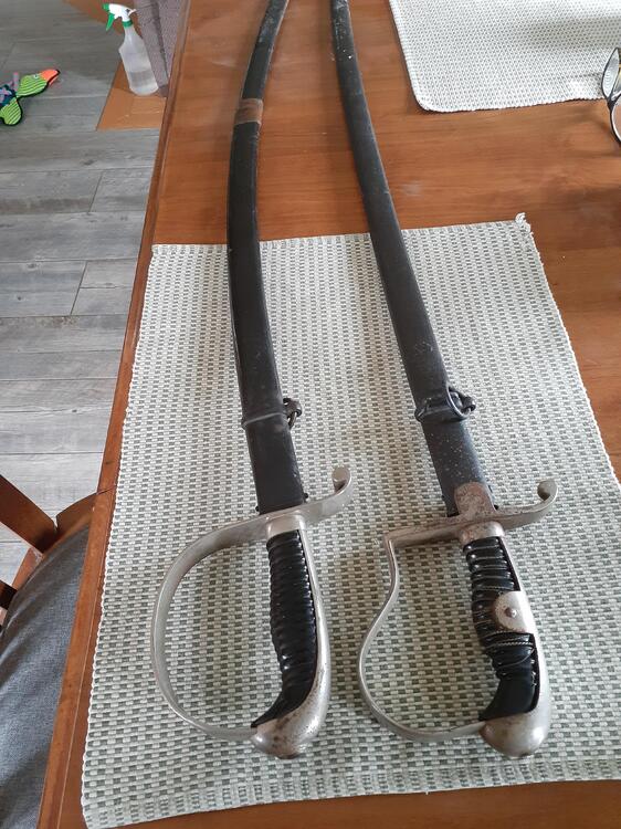 sword1.jpg